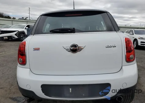 2015 Mini Cooper Countryman z USA, uszkodzony, nr VIN WMWZB3C57FWR45105